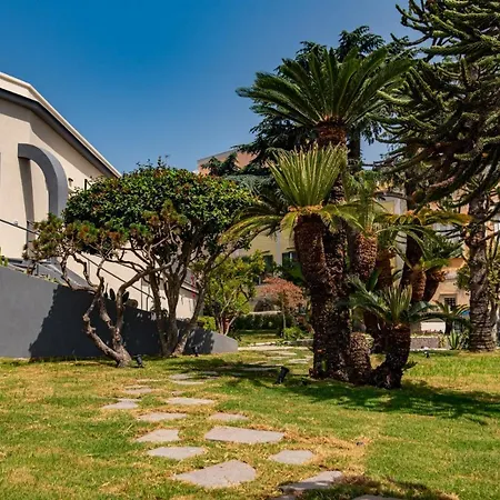 Barone Bed & Breakfast 3*